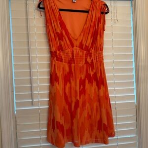 NWOT Old Navy Orange Patterned Sleeveless Dress (Medium)